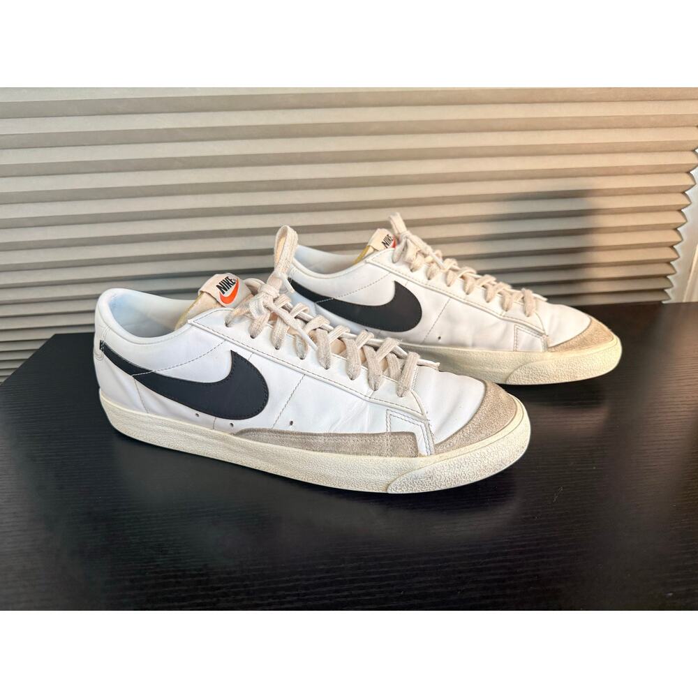 Nike Blazer Low ’77 Vintage White Black Sneakers Men’s Size 13 Classic Sneakers